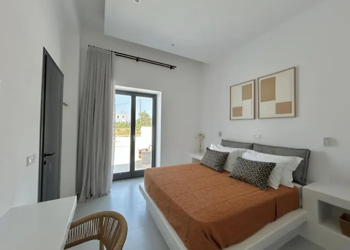Gbr 1 - Golden Residences Villa Chrisi Akti (Paros)