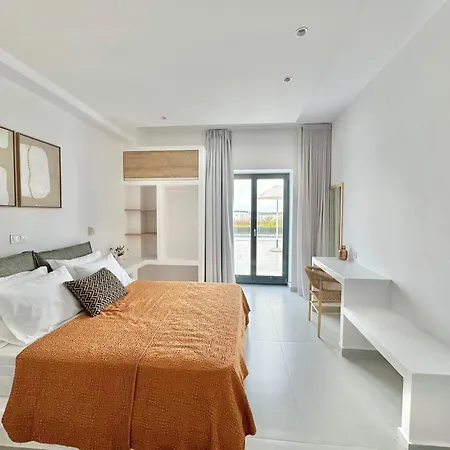 Gbr 1 - Golden Residences Villa Chrisi Akti (Paros)