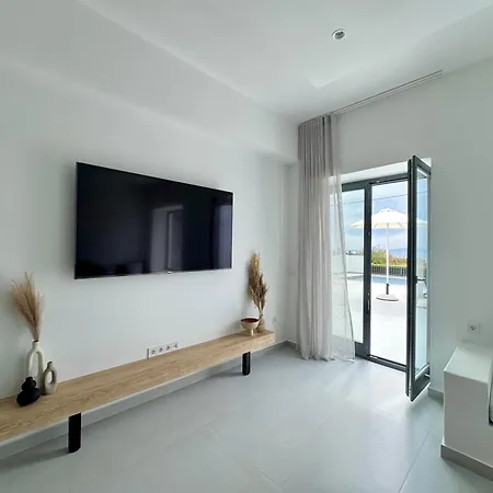 Gbr 1 - Golden Residences Villa