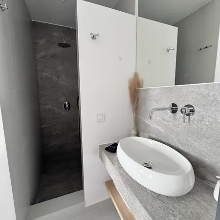 Gbr 1 - Golden Residences Chrisi Akti (Paros)