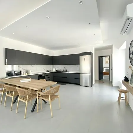 Gbr 1 - Golden Residences *